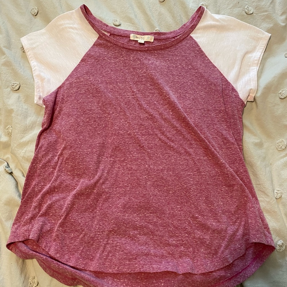 light purple/dark pink top with white sleeves